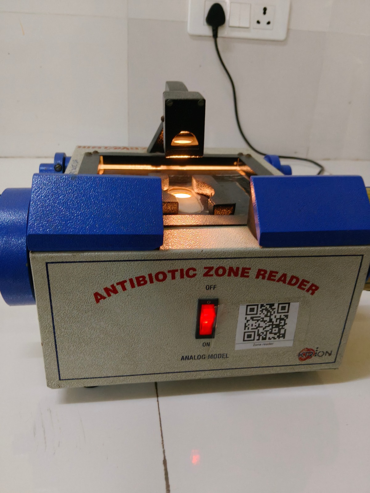 Antibiotic Zone Reader